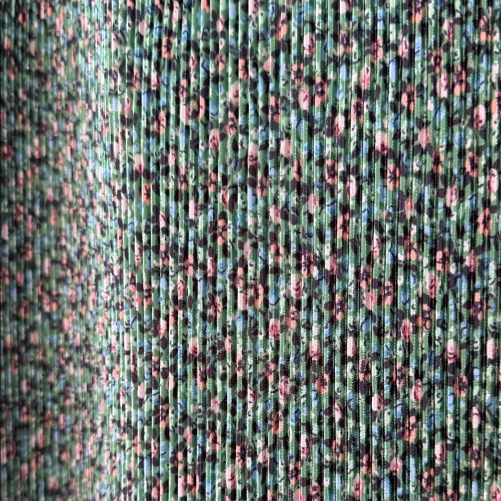 love, Fire Green Patterned Midi Skirt - Picture 2 of 3